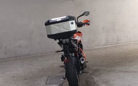 KTM 125 DUKE JPA40