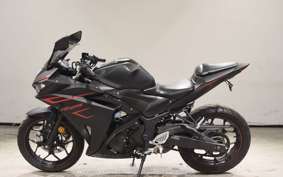 YAMAHA YZF-R25 2024 RG43J