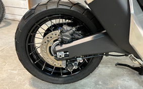 HONDA X-ADV 750 2023 RH10