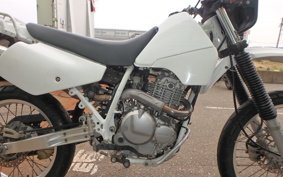 SUZUKI DJEBEL 250 SJ44A
