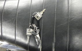 HARLEY XLH883 2000