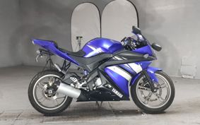 YAMAHA YZF-R125 RE06