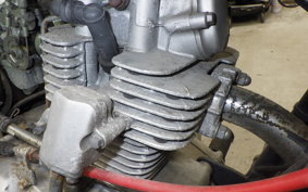 KAWASAKI ELIMINATOR 125 BN125A