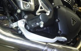 TRIUMPH SPEED400 2025