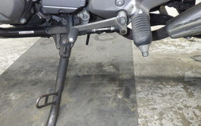 SUZUKI GSR250