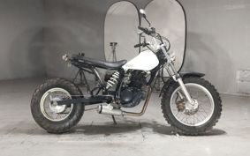 YAMAHA TW225 DG09J