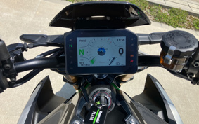 KAWASAKI Z900 SE 2025 ZR900S