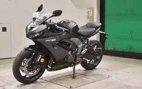 TRIUMPH DAYTONA 660 2025