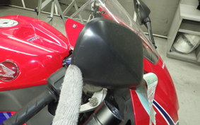 HONDA CBR600RR 2024 PC40