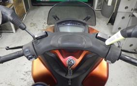 YAMAHA TRICITY 125 1998 SE82J