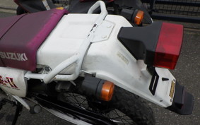 SUZUKI DJEBEL 200 (DR200SE) SH42A