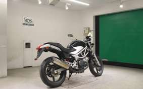 HONDA VTR 250 Gen. 2 2015 MC33