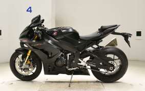 HONDA CBR1000RR RSP 2025 SC82