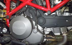 DUCATI HYPERMOTARD 796 2011