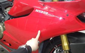 DUCATI 1199 PANIGALE S 2012