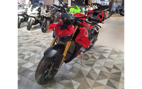 DUCATI STREET FIGHTER V4S 2025 7F00