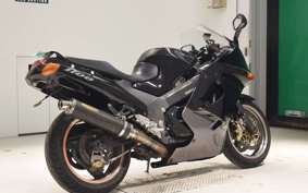 KAWASAKI ZZ1100 NINJA R Gen.2 1999 ZXT10D