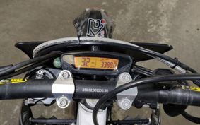 HUSQVARNA HUSQUARNATE125 UTA