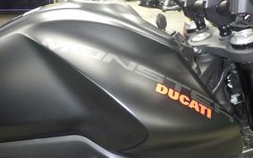 DUCATI MONSTER 937 + 2022