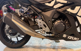 SUZUKI GSX250R DN11A