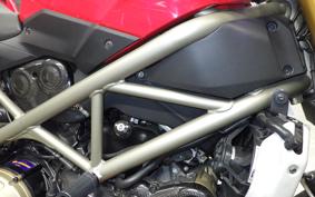 DUCATI STREETFIGHTER S 2010