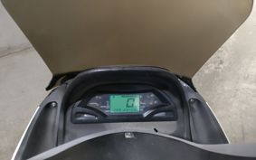 YAMAHA MAJESTY 125 SE27