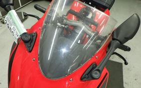 SUZUKI GSX-R125 DL33B