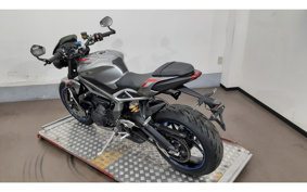 TRIUMPH TRIUMPH  STREET  TRIPLE RS 2020 HDA554