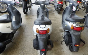 SUZUKI LET's 4 CA45A
