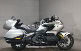 HONDA GL1800 TOUR DCT 2025 SC79