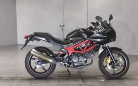 HONDA VTR 250 F MC33