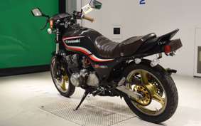 KAWASAKI GPZ400 1983