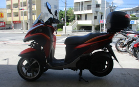 YAMAHA TRICITY 125 SE82J