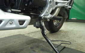 MOTO GUZZI V85 TT 2022