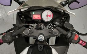 YAMAHA YZF-R125 RE06
