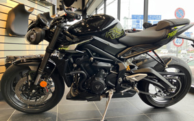 TRIUMPH STREET TRIPLE RS 2025 HDA614