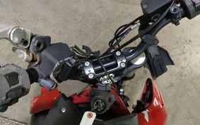 DUCATI  DUCATI  HYPERMOTARD 796 B101AA