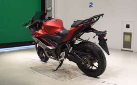 YAMAHA YZF-R25 2017 RG43J