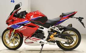 HONDA CBR250RR A MC51