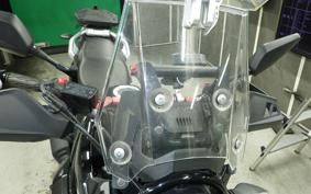 SUZUKI Vｽﾄﾛｰﾑ250 1998