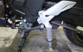 SUZUKI ｼﾞｸｻｰ250 1988 ED22Y