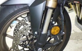 HONDA CB650R E-Clutch 2024 RH17