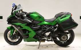 KAWASAKI NINJA H2 SX SE 2018 ZXT02A