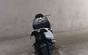 YAMAHA MAJESTY 125 SE27