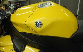 YAMAHA YZF-R1 2009