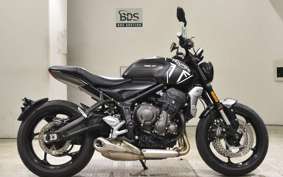 TRIUMPH TRIDENT 660 2022