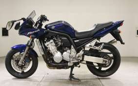 YAMAHA FZS1000 FAZER 2004