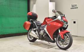 HONDA VFR1200F DCT 2018 SC63