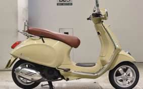 VESPA PRIMAVERA 125