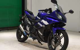 YAMAHA YZF-R15 2019